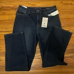 Gloria Vanderbilt Women's Indigo Straight Leg Jeans